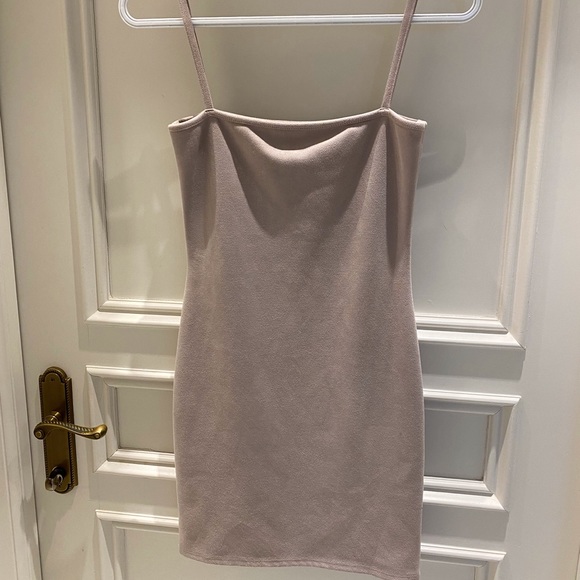 Dusty Pink Formal short dress, barely worn - Picture 2 of 2